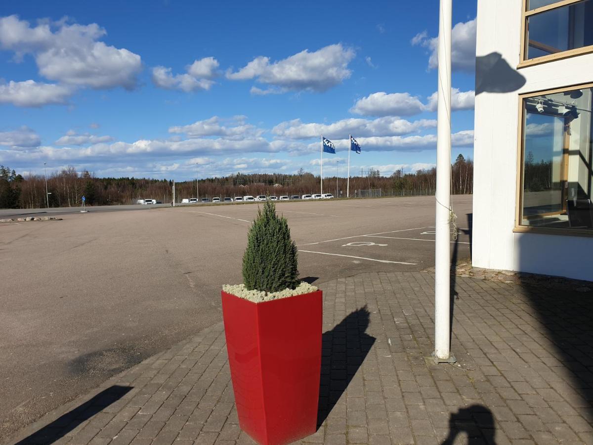 Trestads Restaurang Hotell&Pensionat Vanersborg Bagian luar foto