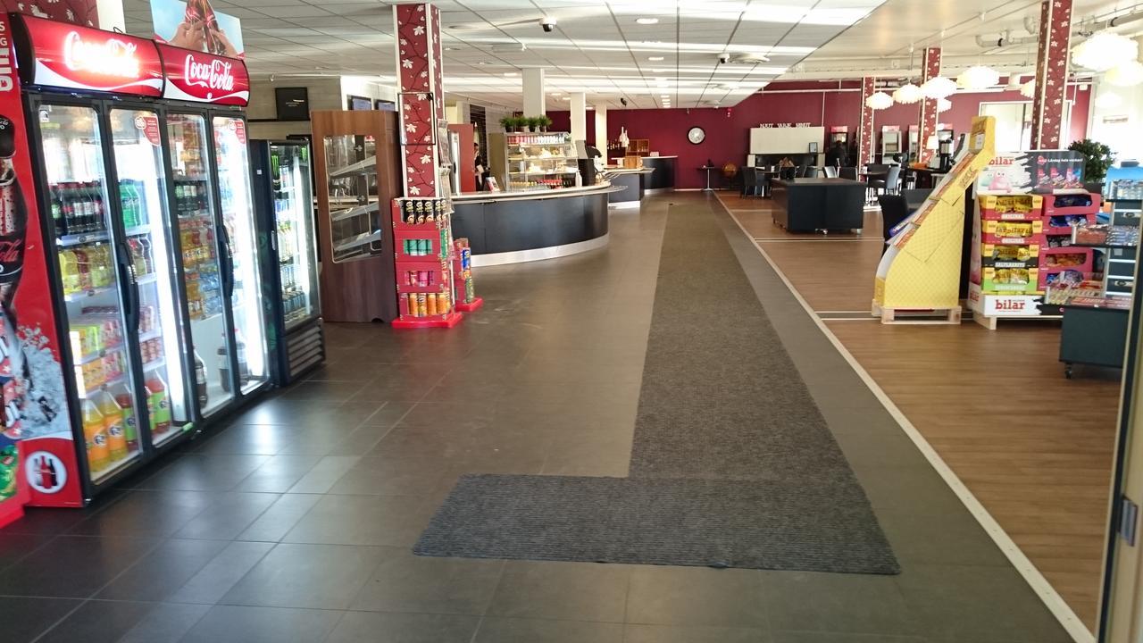 Trestads Restaurang Hotell&Pensionat Vanersborg Bagian luar foto